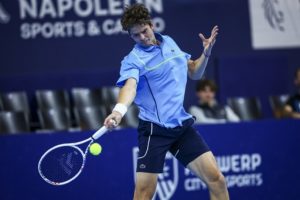 Alexander Blockx s&rsquo;incline au premier tour devant Arthur Rinderknech