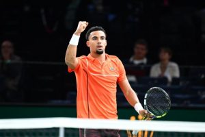 Arthur Fils a su rester solide pour résister à Jan-Lennard Struff au Rolex Paris Masters (Tennis)