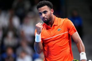 Arthur Fils sauve une balle de match contre Ugo Humbert et remporte le tournoi de Tokyo