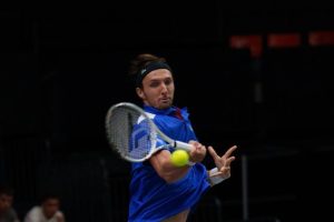 Arthur Rinderknech battu par Marcos Giron au deuxième tour à Anvers