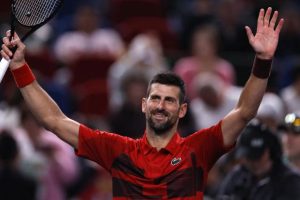 Djokovic déroule face Safiullin et rejoint les quarts du Masters 1000 de Shanghai