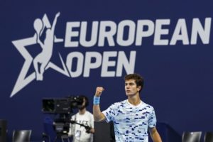 Gilles-Arnaud Bailly élimine Nikoloz Basilashvili et rejoint le tableau final