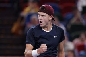 Holger Rune sort Matteo Berrettini au deuxième tour du Masters 1000 de Shanghai