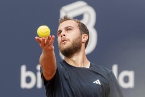 Hugo Gaston qualifié pour les quarts de finale à Anvers après un gros combat en trois sets
