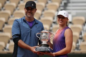 Iga Swiatek, la N.1 mondiale de tennis, quitte son coach