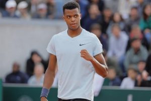Mpetshi Perricard s&rsquo;offre le tenant du titre Auger-Aliassime à Bâle