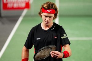 Rublev pète de nouveau les plombs face à Cerundolo à Paris-Bercy !