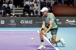 Sinner bat Alcaraz en finale, Djokovic vainqueur de Nadal pour la troisième place