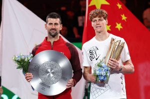 Tennis : Il bat Djokovic et fait une annonce glaciale
