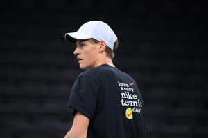 « Un tirage très difficile », Jannik Sinner espère enfin briller à Paris