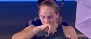 Vidéos, WTA – Ningbo > Andreeva fond en larmes lors de son discours, Kasatkina démontre toute sa classe