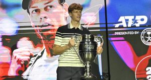 ATP – Finals > Adriano Panatta sur Jannik Sinner : « J&rsquo;ai presque envie de changer de chaîne tellement le résultat est prévisible »