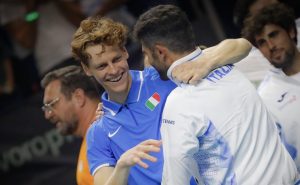 ATP, Le blog de la rédac&rsquo; > Sinner sait aussi sourire, le robot n&rsquo;existe pas !