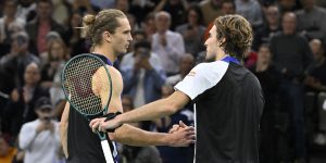 ATP – Rolex Paris Masters > Zverev, après sa victoire face à Tsitsipas : « Je suis ravi qu&rsquo;il dise ça de moi. C&rsquo;est un très gros compliment de sa part donc je l&rsquo;en remercie »
