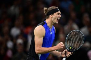 Alexander Zverev écarte Holger Rune et rejoint la finale du Rolex Paris Masters