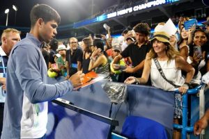 Boosté par Carlos Alcaraz et Naomi Osaka, le tennis atteint un nombre record de joueurs dans le monde