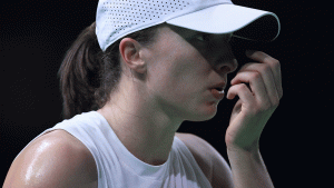 Choc dans le monde du tennis: Iga Swiatek, ex-numéro 1 mondiale, testée positive lors d&rsquo;un contrôle anti-dopage en août