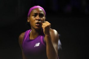 Coco Gauff surprend Aryna Sabalenka et se qualifie pour la finale du Masters