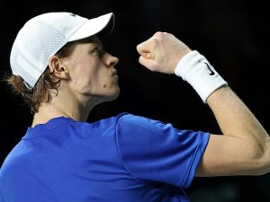 Coupe Davis – Sinner écrase Baez et remet l’Italie à égalité face à l’Argentine !