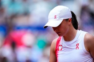 Iga Swiatek bat Paula Badosa et qualifie la Pologne pour les quarts de finale
