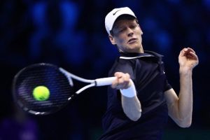 Jannik Sinner trop fort pour Alex De Minaur lors de son entrée en lice aux Finales ATP