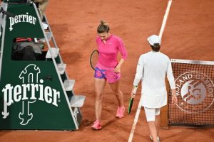 « Pourquoi y a-t-il une si grande différence de traitement et de jugement ? » Simona Halep, suspendue en 2022, critique la mansuétude de l&rsquo;ITIA à l&rsquo;égard d&rsquo;Iga Swiatek