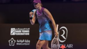 Swiatek et Sabalenka réussissent leurs premiers matchs