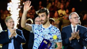 Tennis : « J’avais presque tiré un trait sur 2024… » Après son premier titre sur le circuit principal, Benjamin Bonzi raconte comment il a remonté la pente