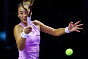 Zheng surclasse Krejcikova et se qualifie en finale