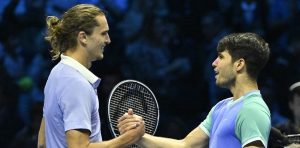 Après Djokovic, au tour d’Alcaraz de réconforter Zverev après sa défaite en finale contre Sinner