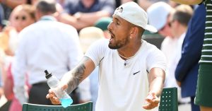 ATP > Julia Apostoli (mère de Tsitsipas) se paie Kyrgios : « S&rsquo;il était possible de montrer uniquement son jeu sans le son, ce serait formidable pour tout le monde »
