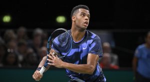 ATP – Brisbane > « Mpetshi Perricard, ce n&rsquo;est pas juste un profil déprimant à la Raonic ou à la Opelka. Il ne sera jamais en termes de défense un Nadal évidemment, mais ça ne sera jamais un Karlovic non plus », estime Frédéric Verdier