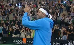L&rsquo;ovation impressionnante reçue par Del Potro lors de son exhibition contre Djokovic