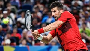 Tennis : Djokovic se fait tacler à l&rsquo;étranger !