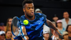 « ce gars va être un problème », Kyrgios battu et impressionné par le Français Mpetshi Perricard à Brisbane
