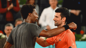 20 sur 20: Novak Djokovic vient à bout de Gaël Monfils pour la vingtième fois consécutive et établit un nouveau record