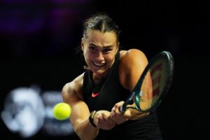 Aryna Sabalenka se qualifie pour les quarts de finale à Brisbane