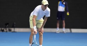 Carnet 9 – Stupeur et tremblements pour Sinner, l&rsquo;étonnement de Rune, des excuses pour Djokovic, un rouleau compresseur appelé Swiatek – rts.ch