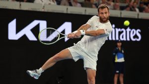 « C&rsquo;est qui ce mec ? », « Les arbitres se saoulent »: un joueur français craque et prend une énorme sanction à l&rsquo;Open d&rsquo;Australie