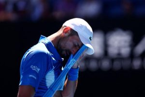 Djokovic abandonne, première finale pour Zverev à Melbourne