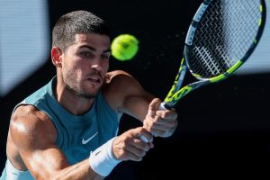 Djokovic rejoint Alcaraz en quarts, Sabalenka et Gauff passent aussi