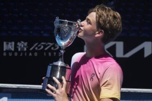 Henry Bernet, premier Suisse sacré en juniors à l&rsquo;Open d&rsquo;Australie