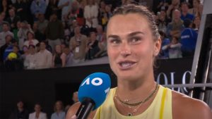 « Je t&rsquo;achèterai tout ce que tu veux »: Sabalenka se qualifie puis invite son adversaire… à une séance de shopping