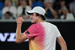 Joao Fonseca (18 ans) s&rsquo;offre Andrey Rublev à l&rsquo;Open d&rsquo;Australie pour son premier match en Grand Chelem