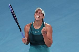 Keys sauve une balle de match contre Swiatek et rejoint la finale de l’Open d’Australie