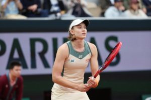 L&rsquo;ancien coach d&rsquo;Elena Rybakina, Stefano Vukov, de retour dans son équipe