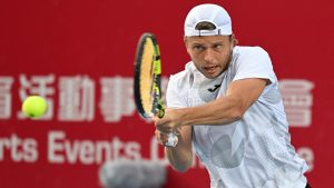 Müller domine Nishikori en finale à Hong Kong et s&rsquo;offre son premier titre sur le circuit ATP