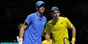 Open d&rsquo;Australie > Alex De Minaur, mené 9-0 dans ses confrontations face à Jannik Sinner : « Vous savez ce qui est génial avec le tennis, c&rsquo;est qu&rsquo;une fois que nous serons rentrés sur le court, nous commencerons tous les deux à 0-0 »