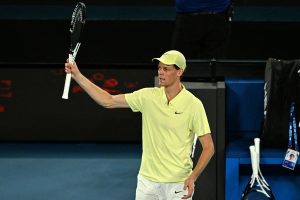Open d’Australie : Jannik Sinner affrontera Ben Shelton en demi-finale