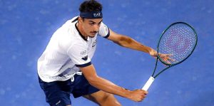 Open d&rsquo;Australie > Lorenzo Sonego, qualifié pour son premier quart de finale en Grand Chelem : « Pourquoi cela arrive maintenant dans ma carrière ? Parce que je pense que quelque chose a changé dans ma tête »